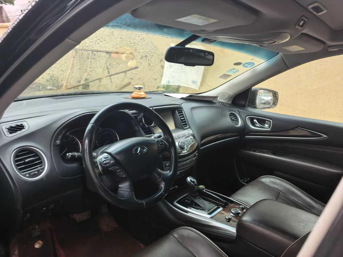 2016 Jaguar XF 2.0T 240HP L4 8AT,autocango,china used car exporter,china ev exporter,chinese used car exporter,chinese used ev exporter