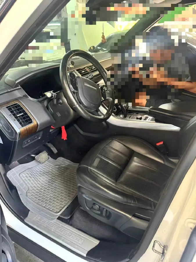 2018 Land Rover Range Rover Sport 2.0T 300HP L4 8AT PHEV 13.1KWH,autocango,china used car exporter,china ev exporter,chinese used car exporter,chinese used ev exporter
