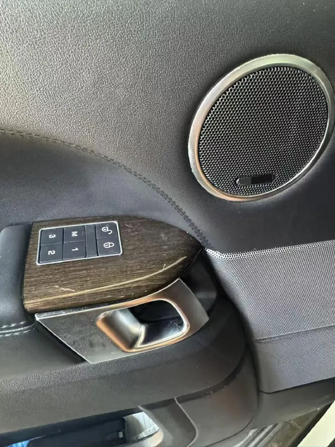 2018 Land Rover Range Rover Sport 2.0T 300HP L4 8AT PHEV 13.1KWH,autocango,china used car exporter,china ev exporter,chinese used car exporter,chinese used ev exporter