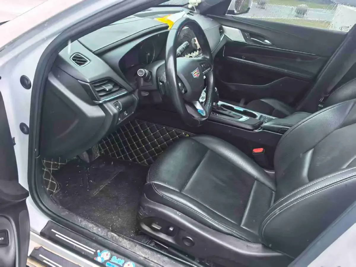 2021 Cadillac CT4 2.0T 237HP L4 8AT,autocango,china used car exporter,china ev exporter,chinese used car exporter,chinese used ev exporter