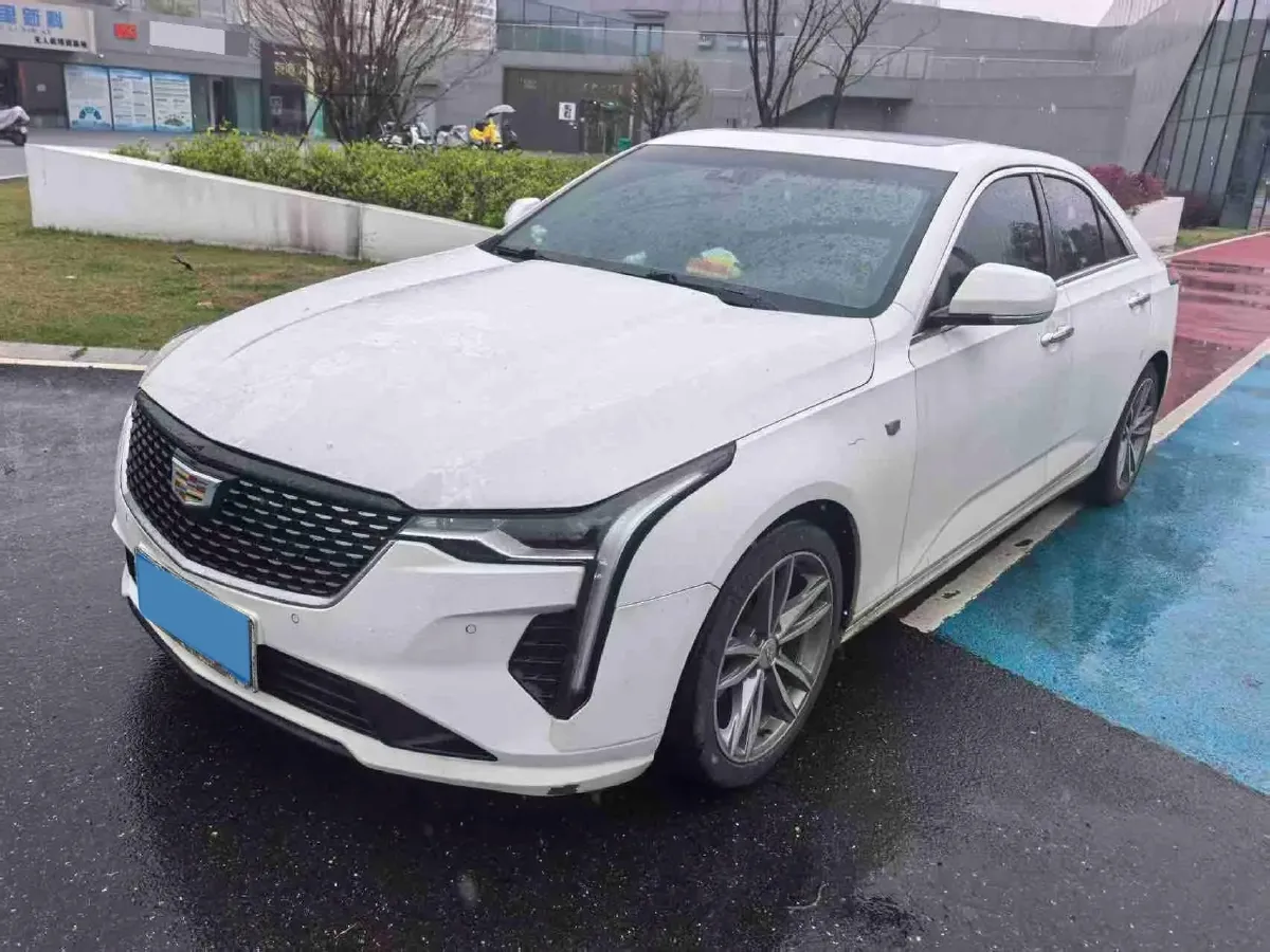 2021 Cadillac CT4 2.0T 237HP L4 8AT,autocango,china used car exporter,china ev exporter,chinese used car exporter,chinese used ev exporter