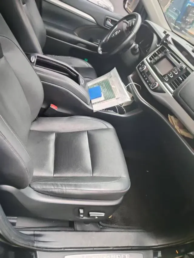 2019 BAW 212 1.5T 136HP L4 5MT,autocango,china used car exporter,china ev exporter,chinese used car exporter,chinese used ev exporter