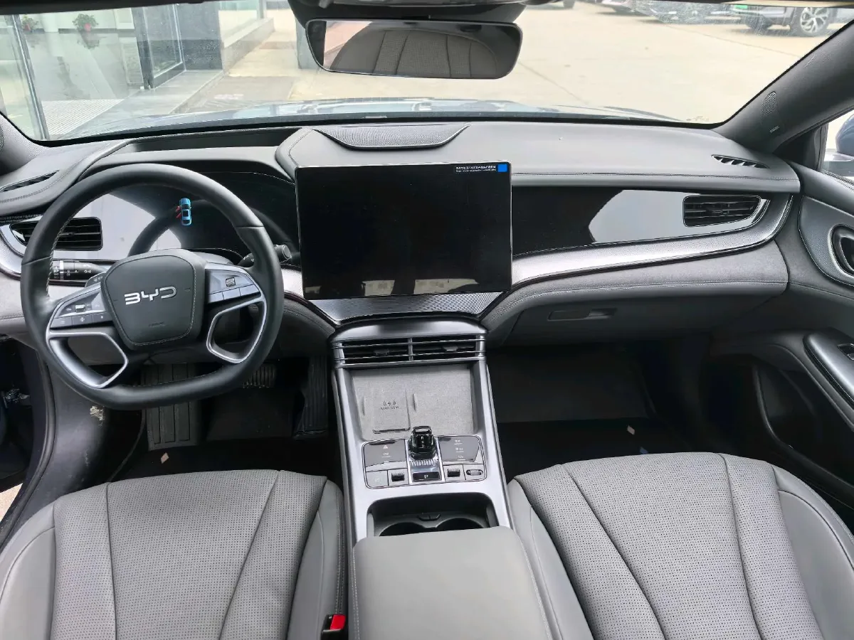 2025 BYD Seal07 DM-i 1.5L 101HP L4 E-CVT PHEV 17.6KWH,autocango,china used car exporter,china ev exporter,chinese used car exporter,chinese used ev exporter