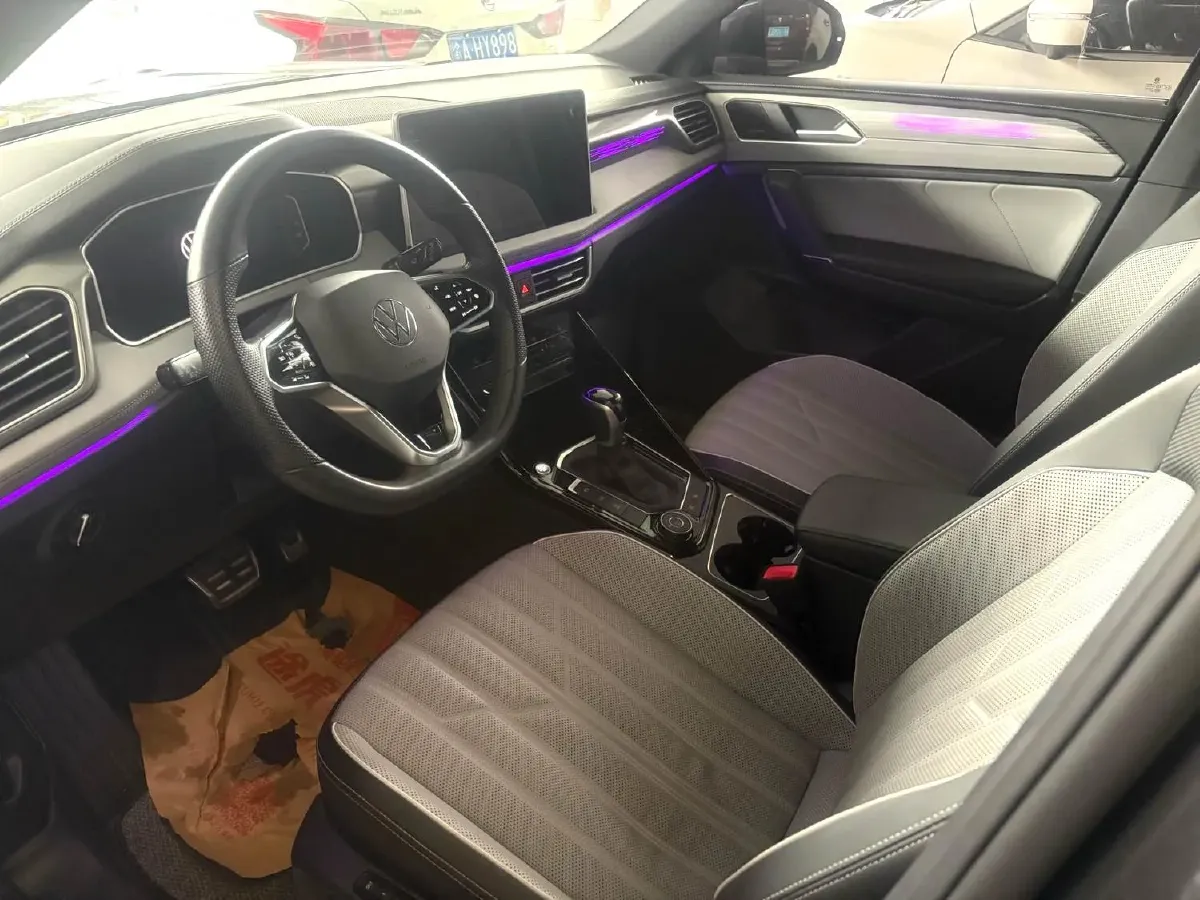 2023 Volkswagen Tayron 2.0T 220HP L4 7DCT,autocango,china used car exporter,china ev exporter,chinese used car exporter,chinese used ev exporter