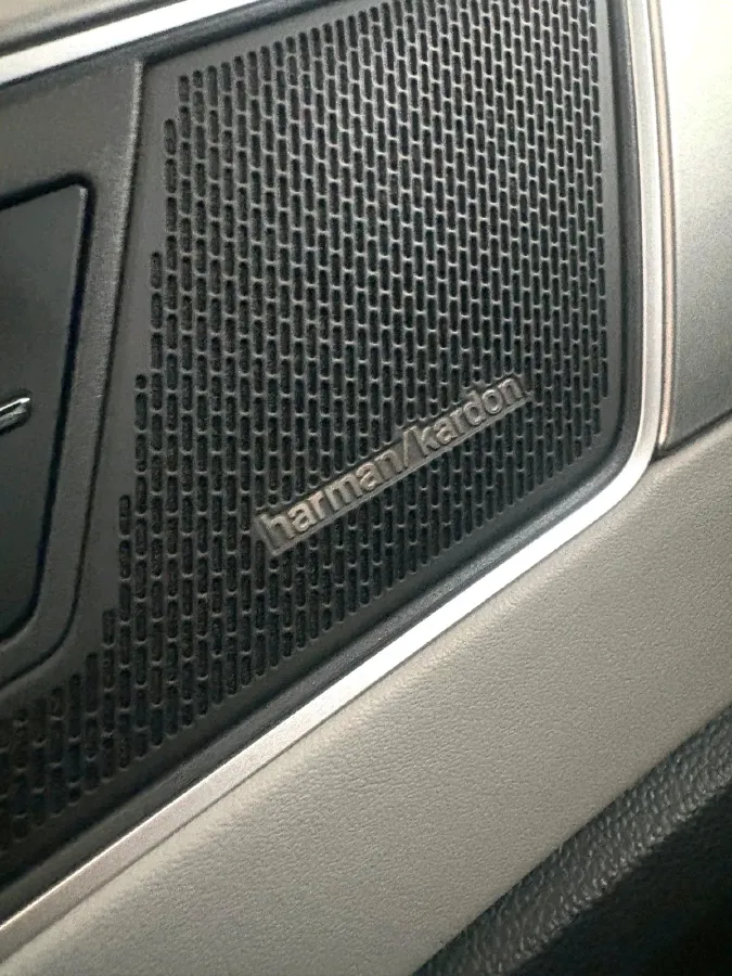 2023 Volkswagen Tayron 2.0T 220HP L4 7DCT,autocango,china used car exporter,china ev exporter,chinese used car exporter,chinese used ev exporter