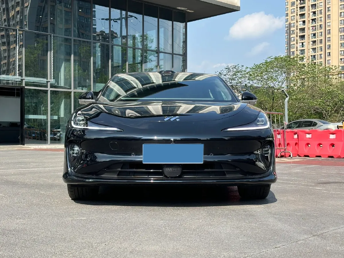 2025 IM L6 BEV,autocango,china used car exporter,china ev exporter,chinese used car exporter,chinese used ev exporter