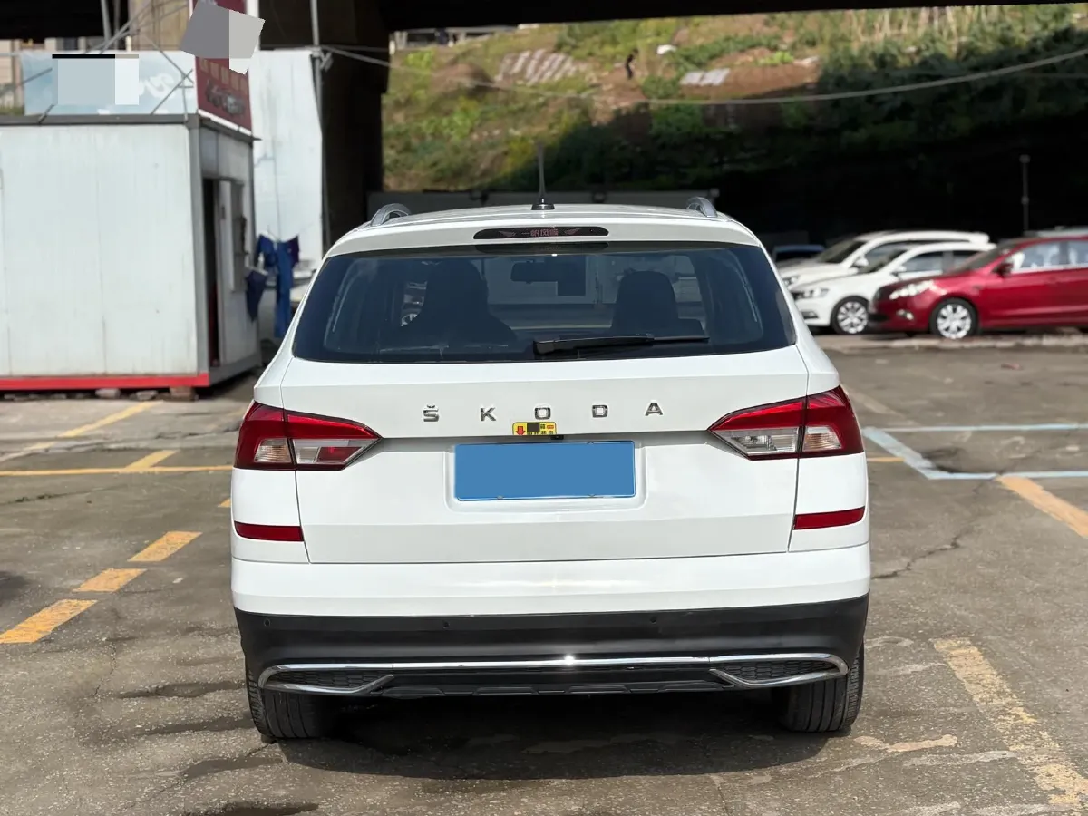 2023 Skoda Kamiq 1.5L 109HP L4 6AT,autocango,china used car exporter,china ev exporter,chinese used car exporter,chinese used ev exporter