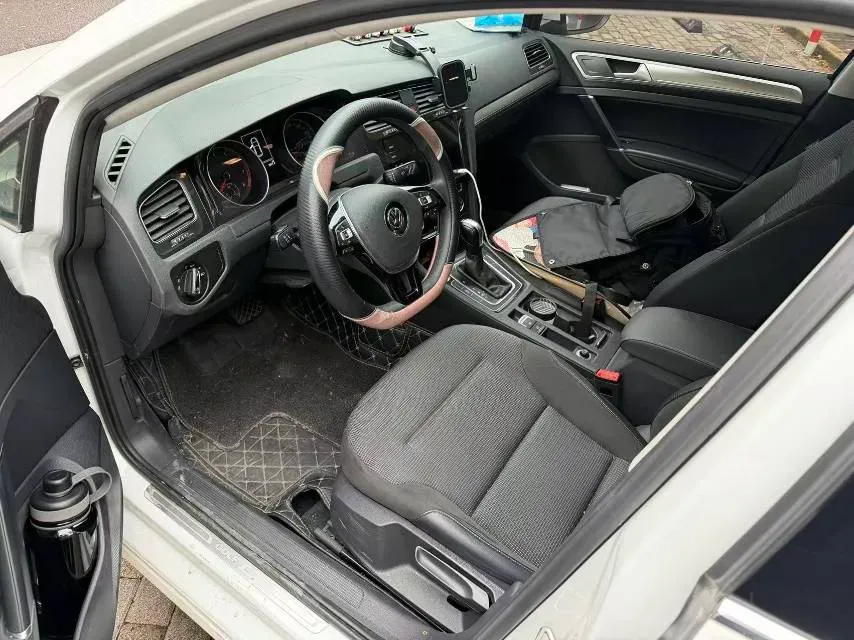2020 Volkswagen Golf 1.4T 150HP L4 7DCT,autocango,china used car exporter,china ev exporter,chinese used car exporter,chinese used ev exporter