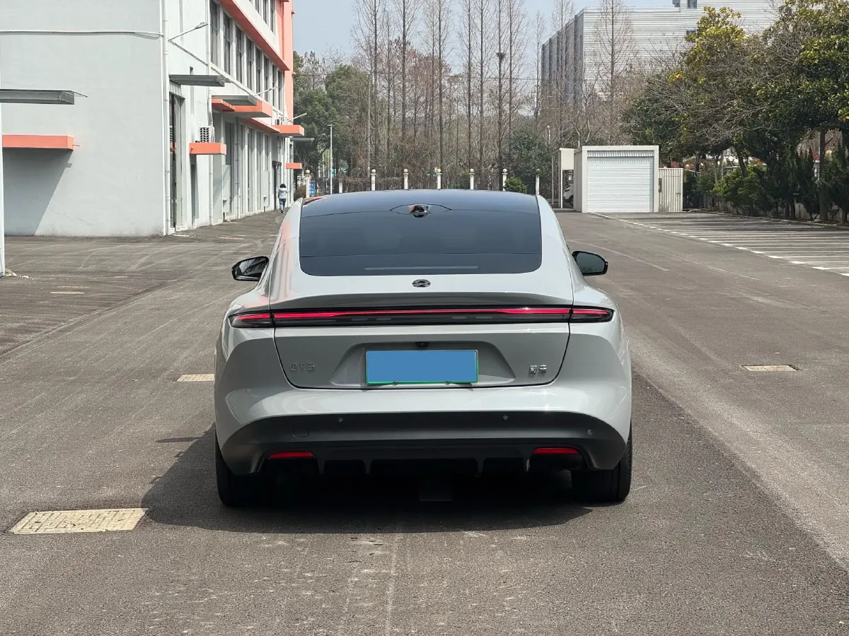 2024 NIO ET5 BEV 75KWH,autocango,china used car exporter,china ev exporter,chinese used car exporter,chinese used ev exporter