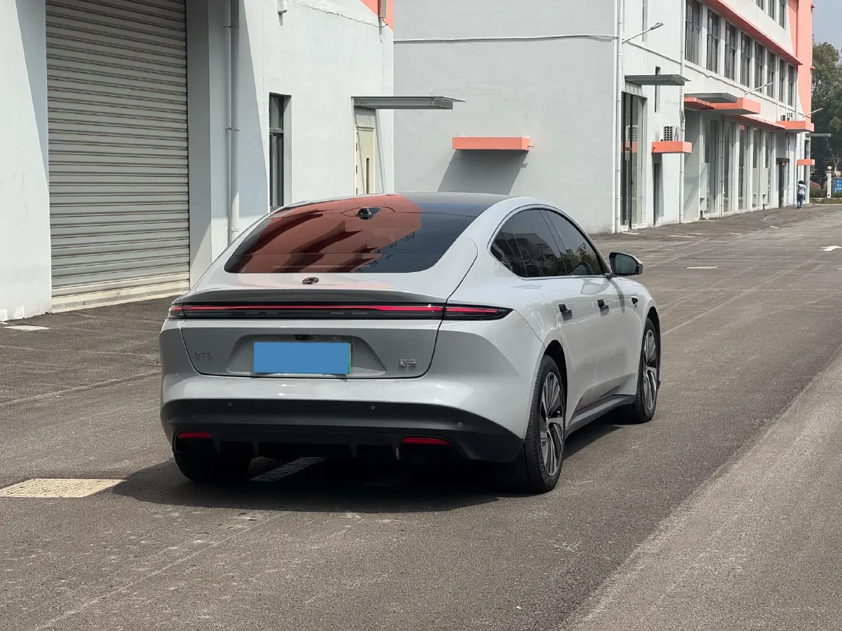 2024 NIO ET5 BEV 75KWH,autocango,china used car exporter,china ev exporter,chinese used car exporter,chinese used ev exporter