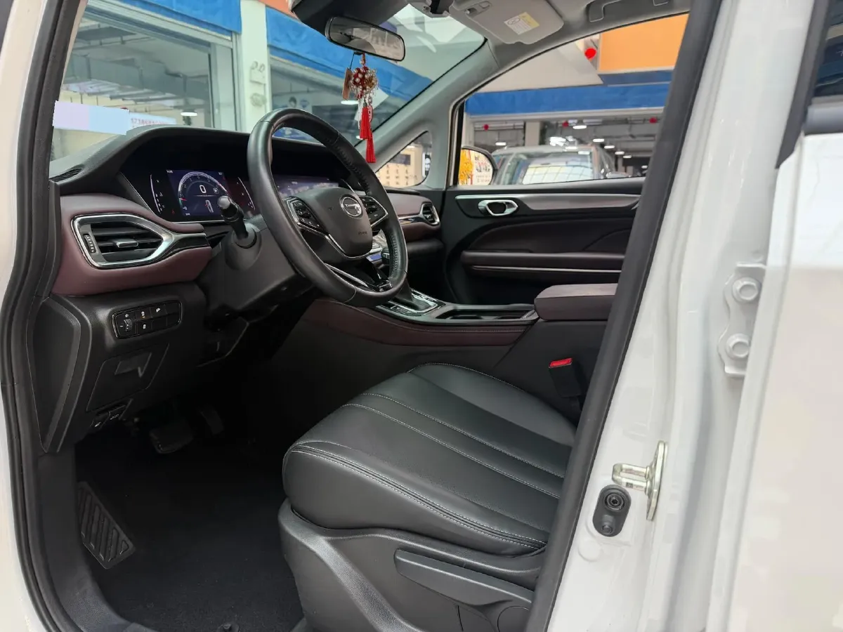 2021 GAC Trumpchi M6 1.5T 169HP L4 6AT,autocango,china used car exporter,china ev exporter,chinese used car exporter,chinese used ev exporter