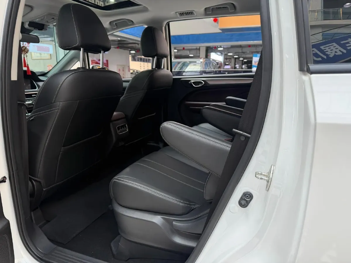 2021 GAC Trumpchi M6 1.5T 169HP L4 6AT,autocango,china used car exporter,china ev exporter,chinese used car exporter,chinese used ev exporter