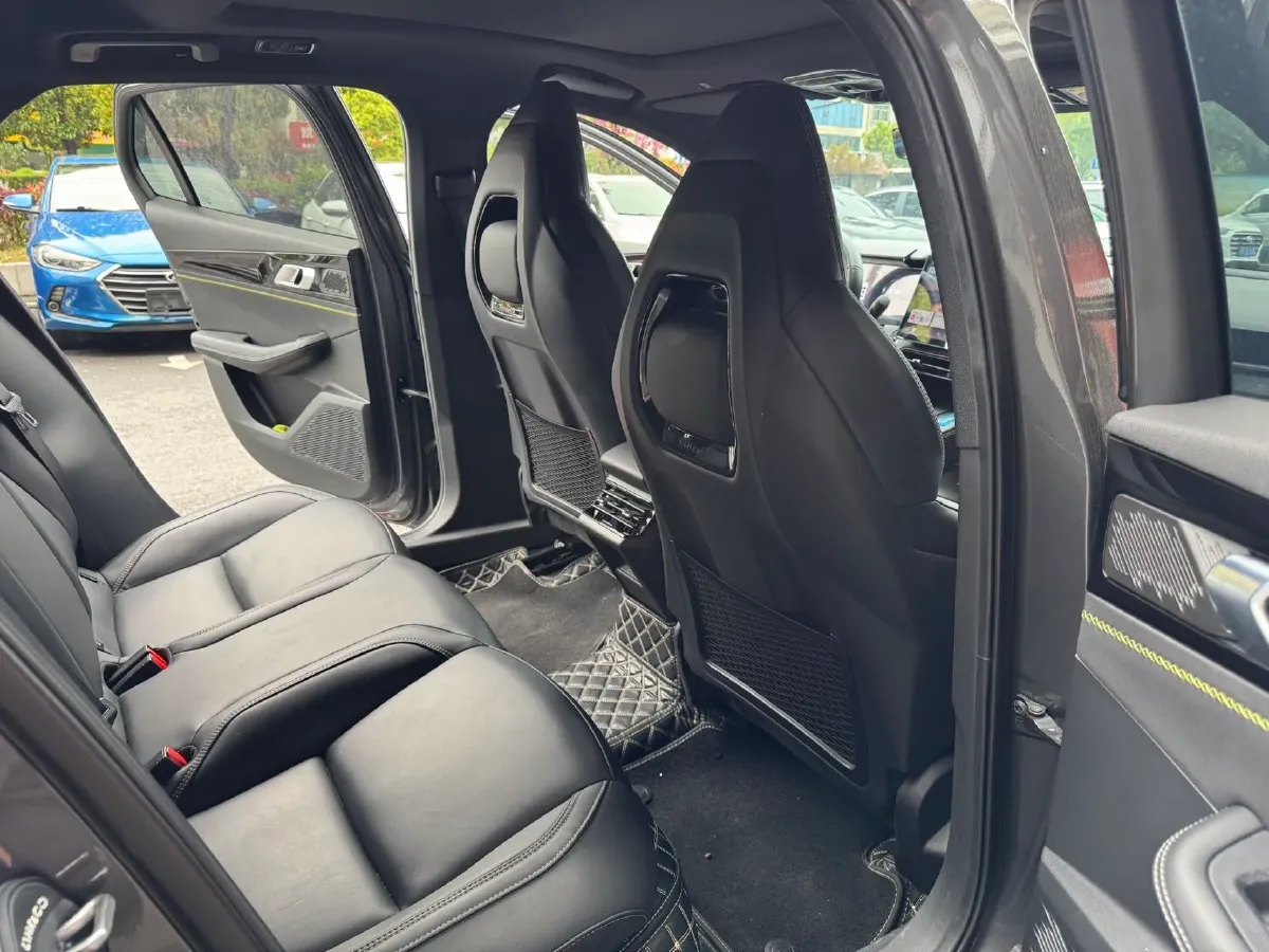 2023 Haval H5 2.0T 224HP L4 8AT,autocango,china used car exporter,china ev exporter,chinese used car exporter,chinese used ev exporter