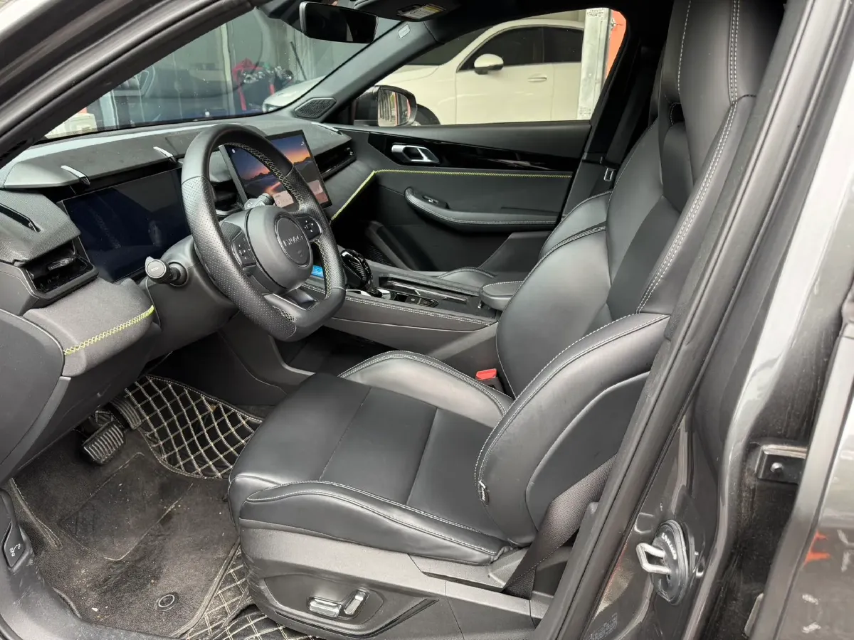 2023 Haval H5 2.0T 224HP L4 8AT,autocango,china used car exporter,china ev exporter,chinese used car exporter,chinese used ev exporter