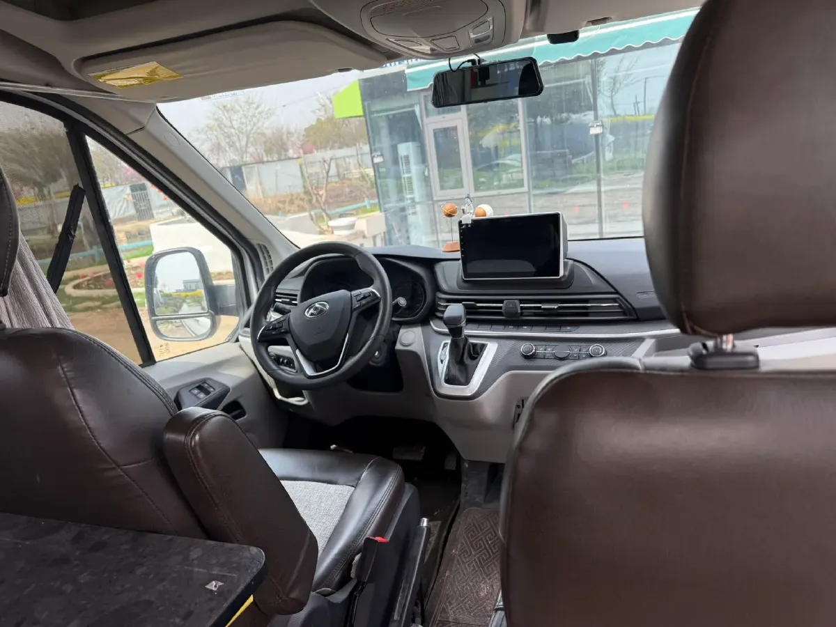 2019 MAXUS XinTu V90 2.0T 148HP L4 6AT,autocango,china used car exporter,china ev exporter,chinese used car exporter,chinese used ev exporter