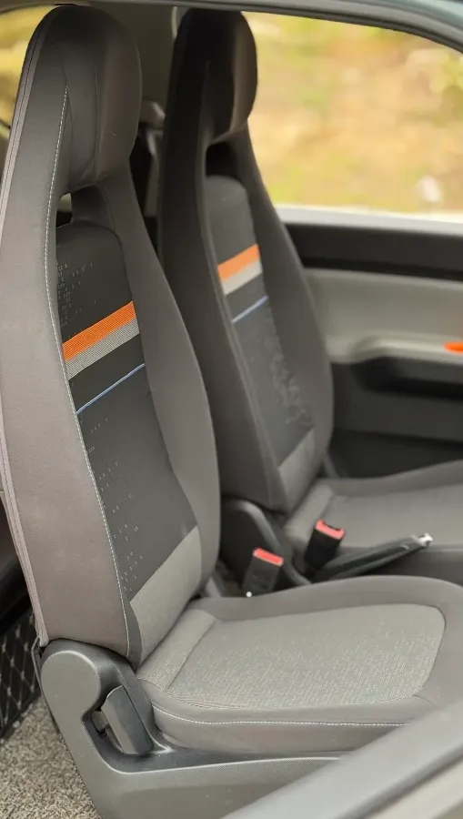 2020 WuLing HongGuang MINI EV BEV 9.3KWH,autocango,china used car exporter,china ev exporter,chinese used car exporter,chinese used ev exporter