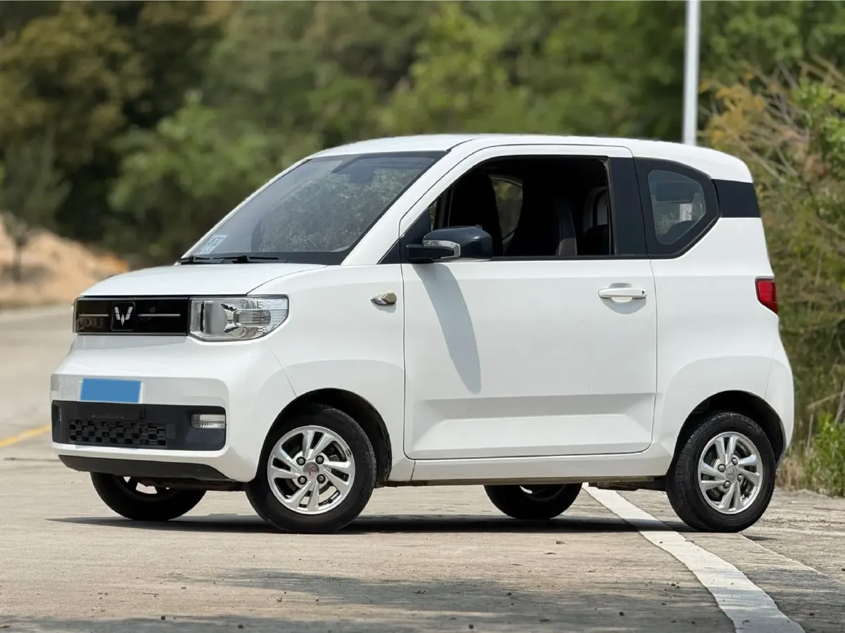 2020 WuLing HongGuang MINI EV BEV 9.3KWH,autocango,china used car exporter,china ev exporter,chinese used car exporter,chinese used ev exporter