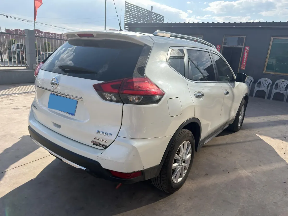 2021 Nissan X-Trail 2.0L 151HP L4 CVT,autocango,china used car exporter,china ev exporter,chinese used car exporter,chinese used ev exporter