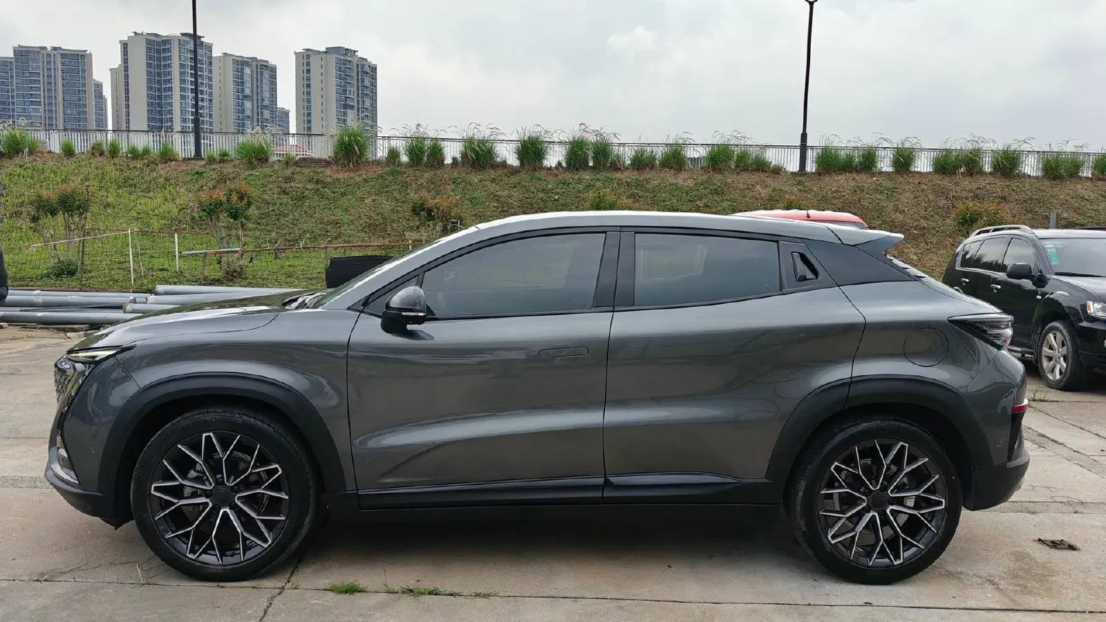 2022 ChangAn UNI-T 1.5T 188HP L4 7DCT,autocango,china used car exporter,china ev exporter,chinese used car exporter,chinese used ev exporter