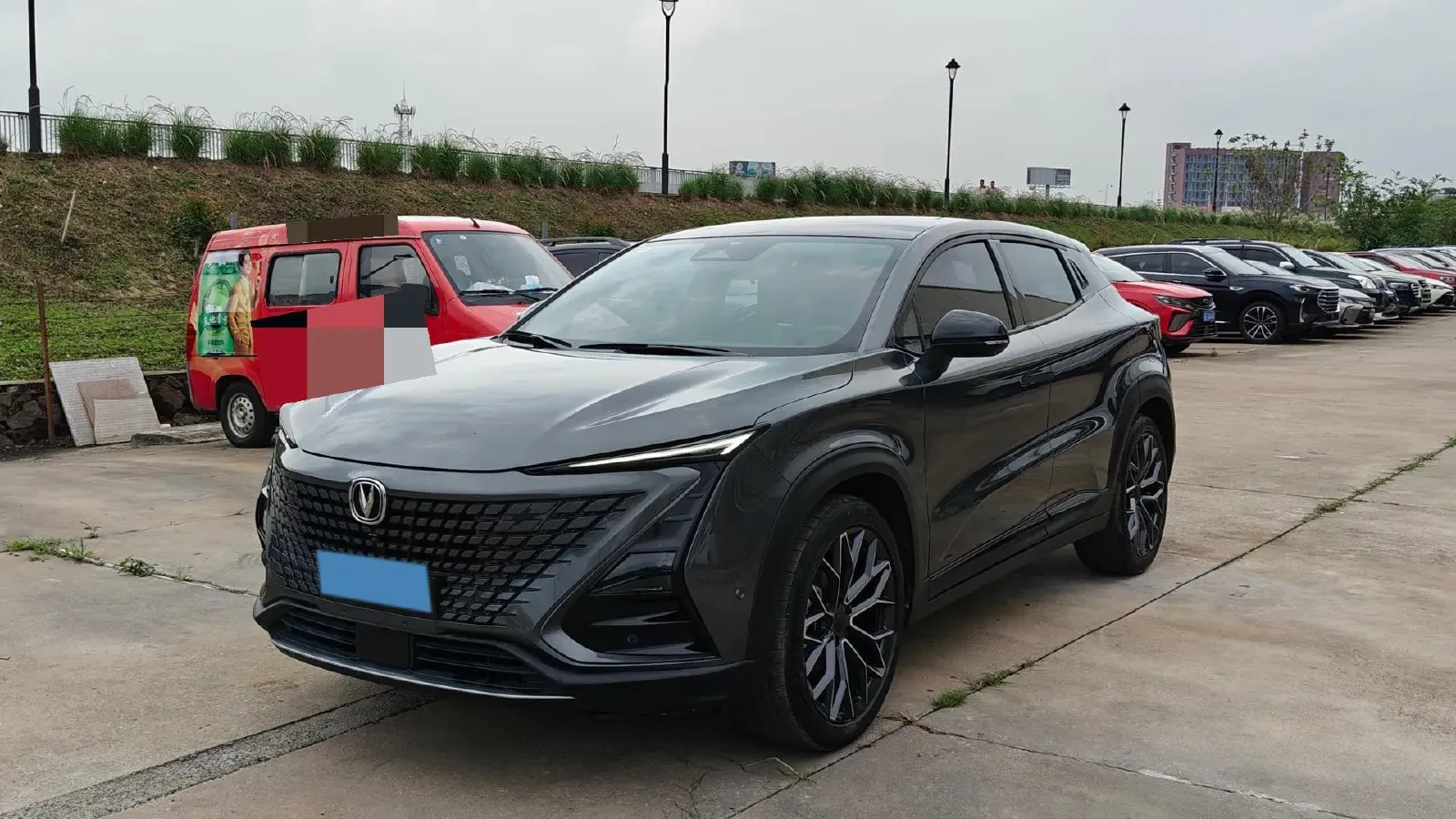 2022 ChangAn UNI-T 1.5T 188HP L4 7DCT,autocango,china used car exporter,china ev exporter,chinese used car exporter,chinese used ev exporter
