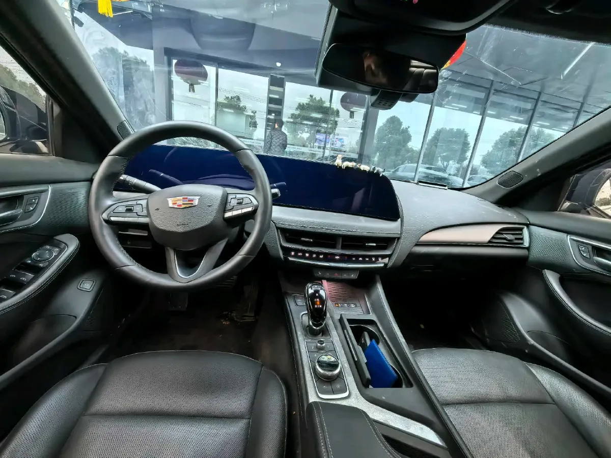 2024 Cadillac CT5 2.0T 237HP L4 10AT,autocango,china used car exporter,china ev exporter,chinese used car exporter,chinese used ev exporter