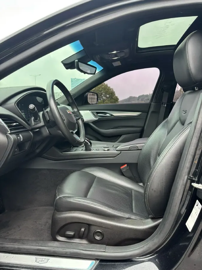 2020 Cadillac CT5 2.0T 237HP L4 10AT,autocango,china used car exporter,china ev exporter,chinese used car exporter,chinese used ev exporter