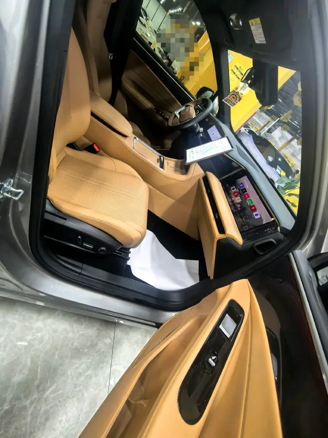 2025 Geely Galaxy L7 1.5L 112HP L4 1DHT PHEV 18.4KWH,autocango,china used car exporter,china ev exporter,chinese used car exporter,chinese used ev exporter