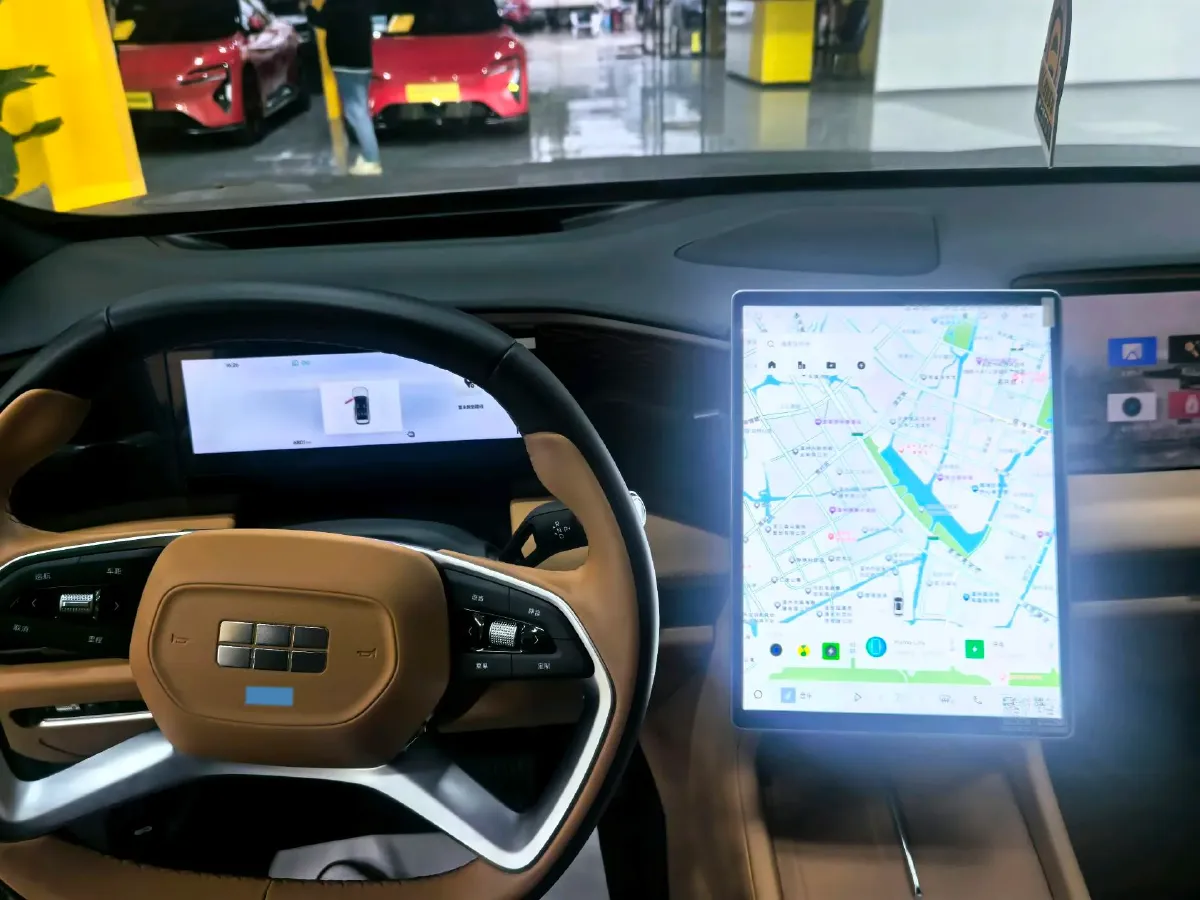 2025 Geely Galaxy L7 1.5L 112HP L4 1DHT PHEV 18.4KWH,autocango,china used car exporter,china ev exporter,chinese used car exporter,chinese used ev exporter