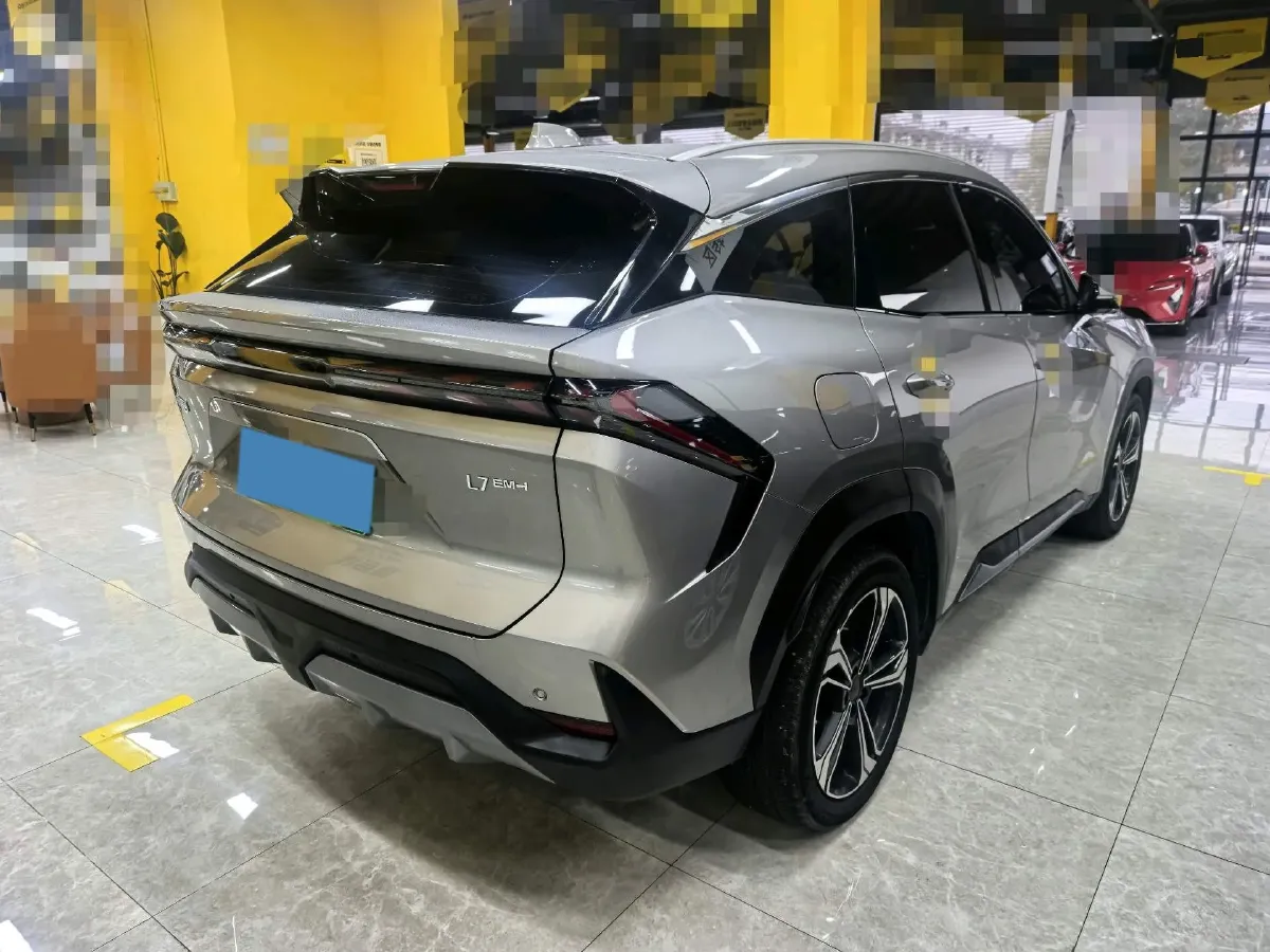 2025 Geely Galaxy L7 1.5L 112HP L4 1DHT PHEV 18.4KWH,autocango,china used car exporter,china ev exporter,chinese used car exporter,chinese used ev exporter