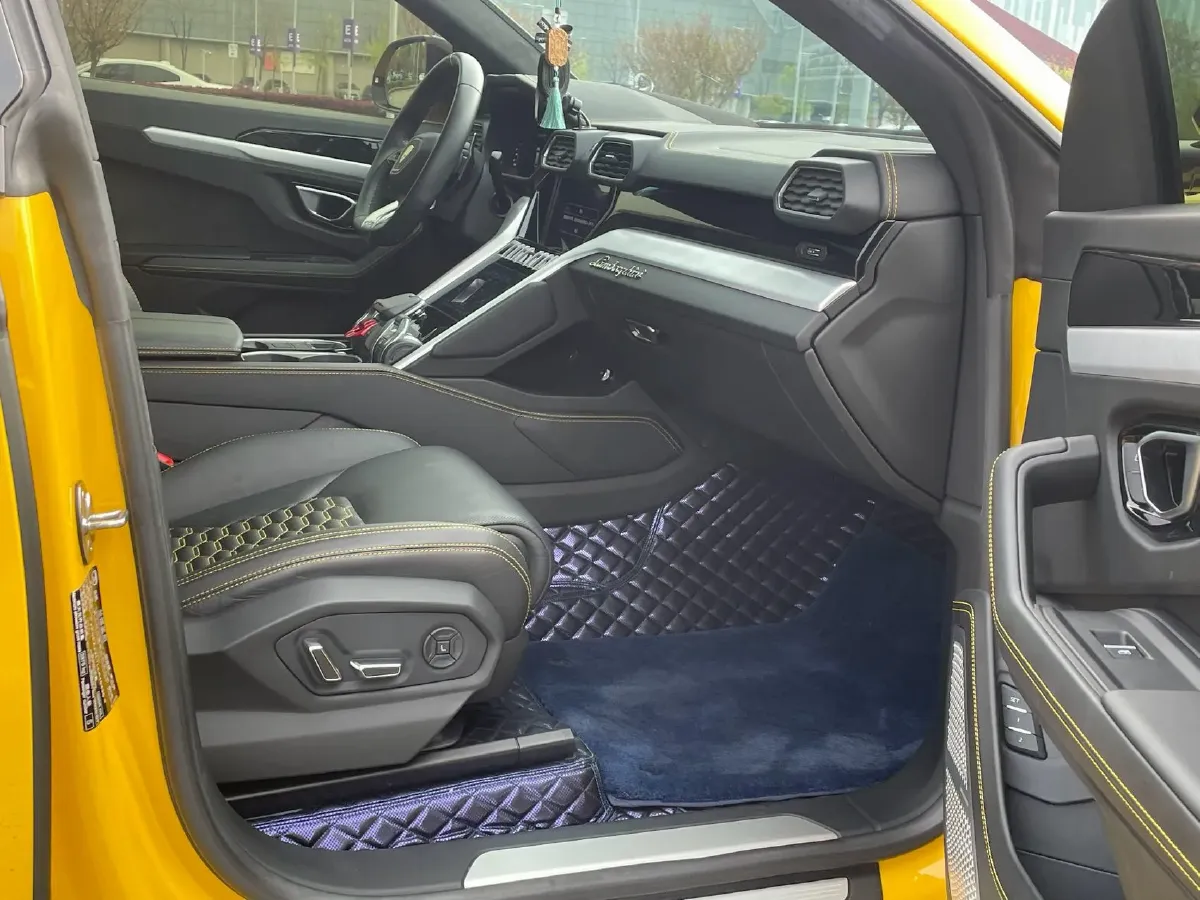 2021 Lamborghini Urus 4.0T 641HP V8 8AT,autocango,china used car exporter,china ev exporter,chinese used car exporter,chinese used ev exporter