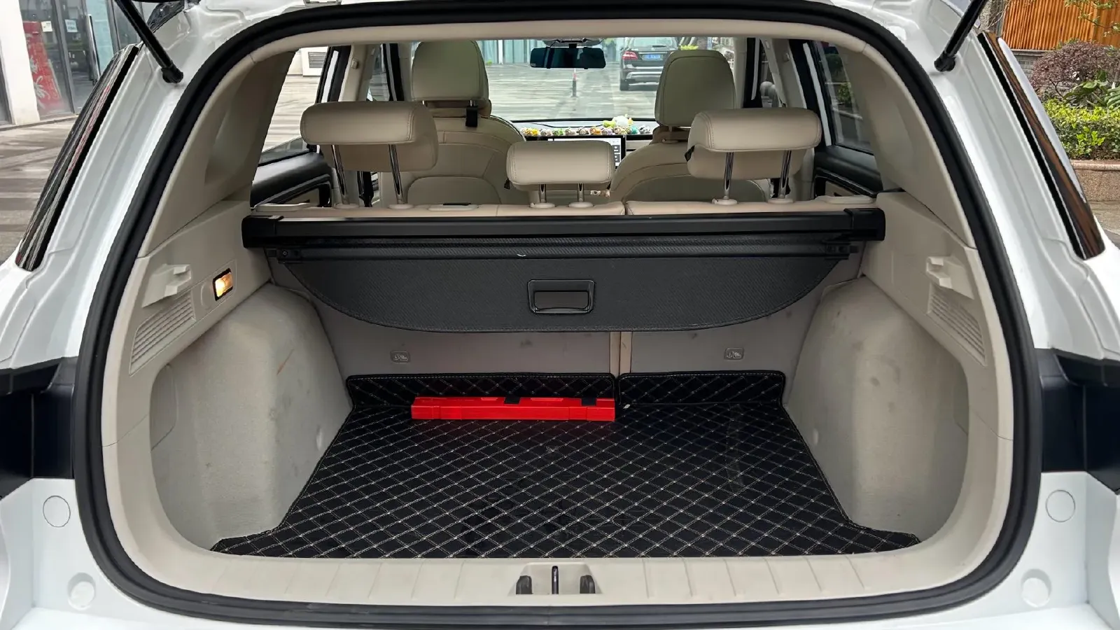 2023 Geely ICON 1.5T 181HP L4 7DCT,autocango,china used car exporter,china ev exporter,chinese used car exporter,chinese used ev exporter