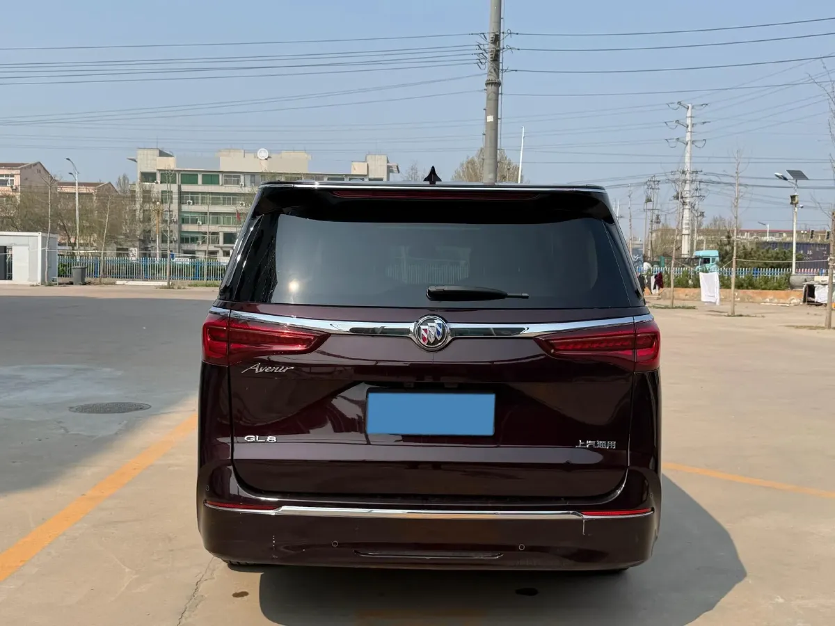 2022 Buick GL8 2.0T 237HP L4 9AT,autocango,china used car exporter,china ev exporter,chinese used car exporter,chinese used ev exporter