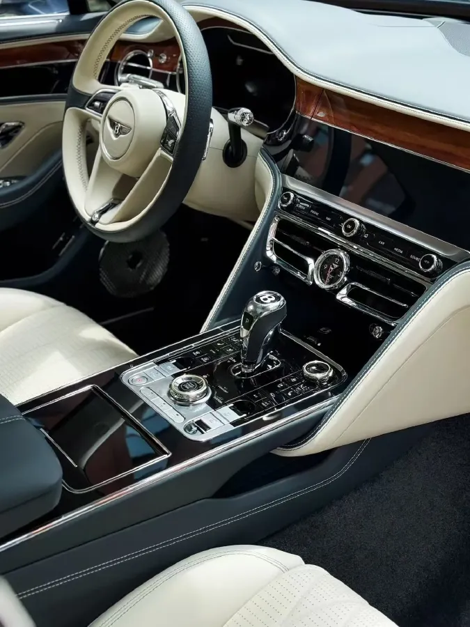 2020 Bentley Flying Spur 6.0T 635HP W12 8DCT,autocango,china used car exporter,china ev exporter,chinese used car exporter,chinese used ev exporter