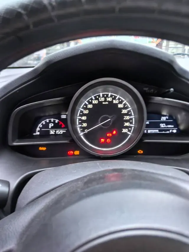 2017 Mazda 3 Axela 1.5L 117HP L4 6AT,autocango,china used car exporter,china ev exporter,chinese used car exporter,chinese used ev exporter