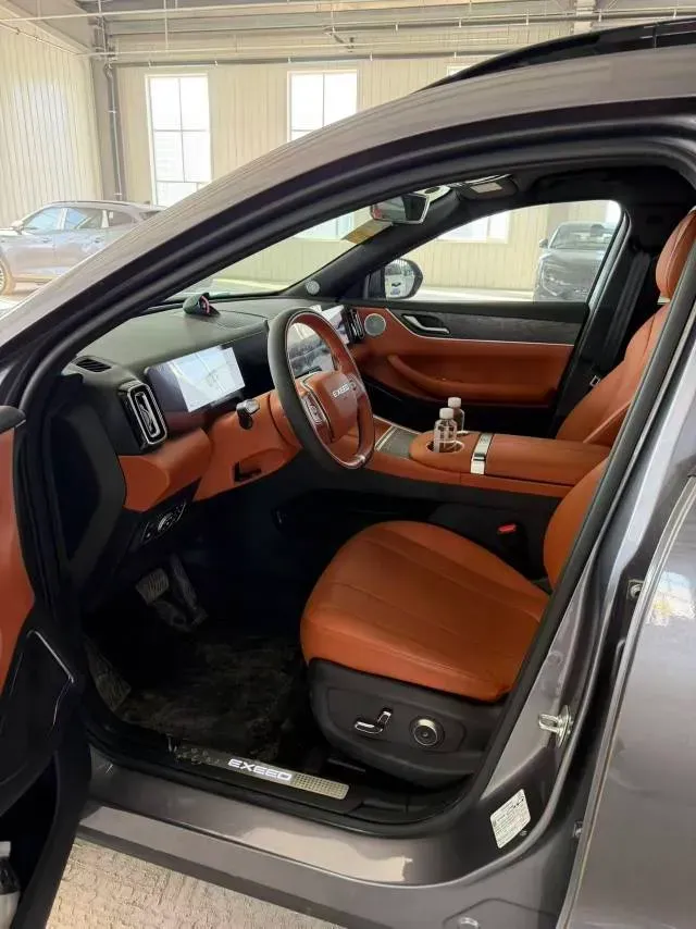 2026 Exceed ET5 REEV 156HP REEV,autocango,china used car exporter,china ev exporter,chinese used car exporter,chinese used ev exporter