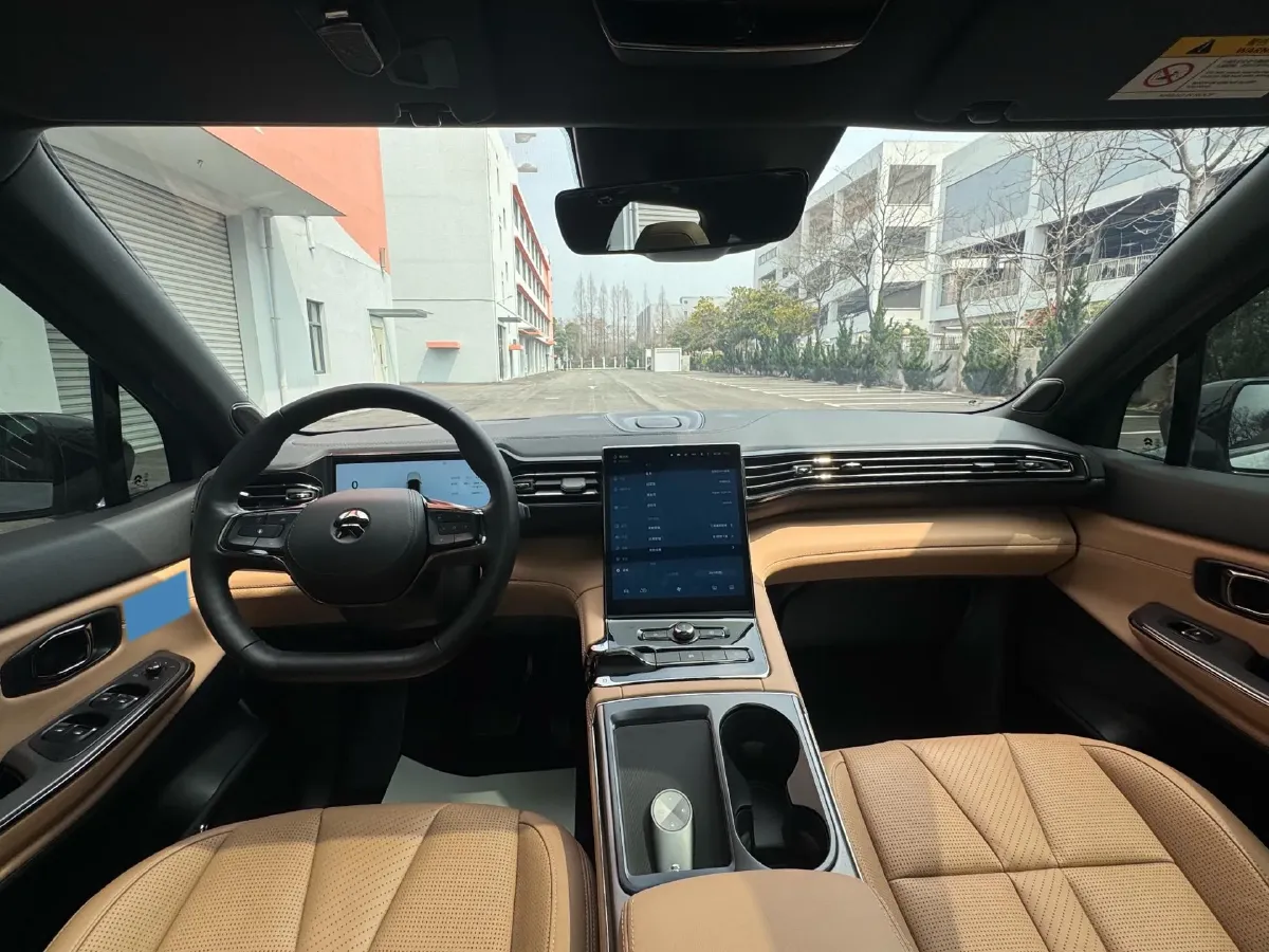 2020 NIO ES8 BEV 70KWH,autocango,china used car exporter,china ev exporter,chinese used car exporter,chinese used ev exporter