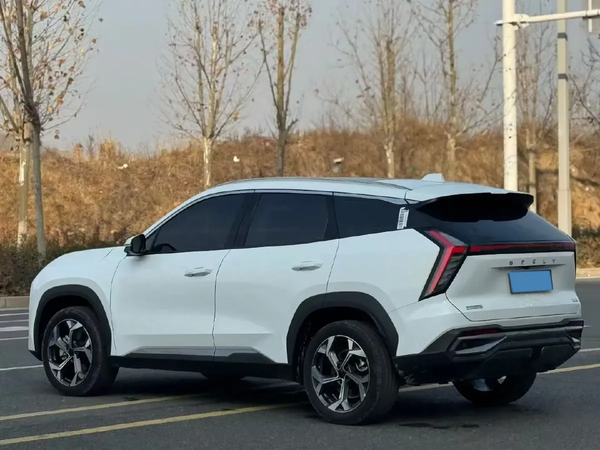 2023 Geely StarRay 1.5T 181HP L4 7DCT,autocango,china used car exporter,china ev exporter,chinese used car exporter,chinese used ev exporter