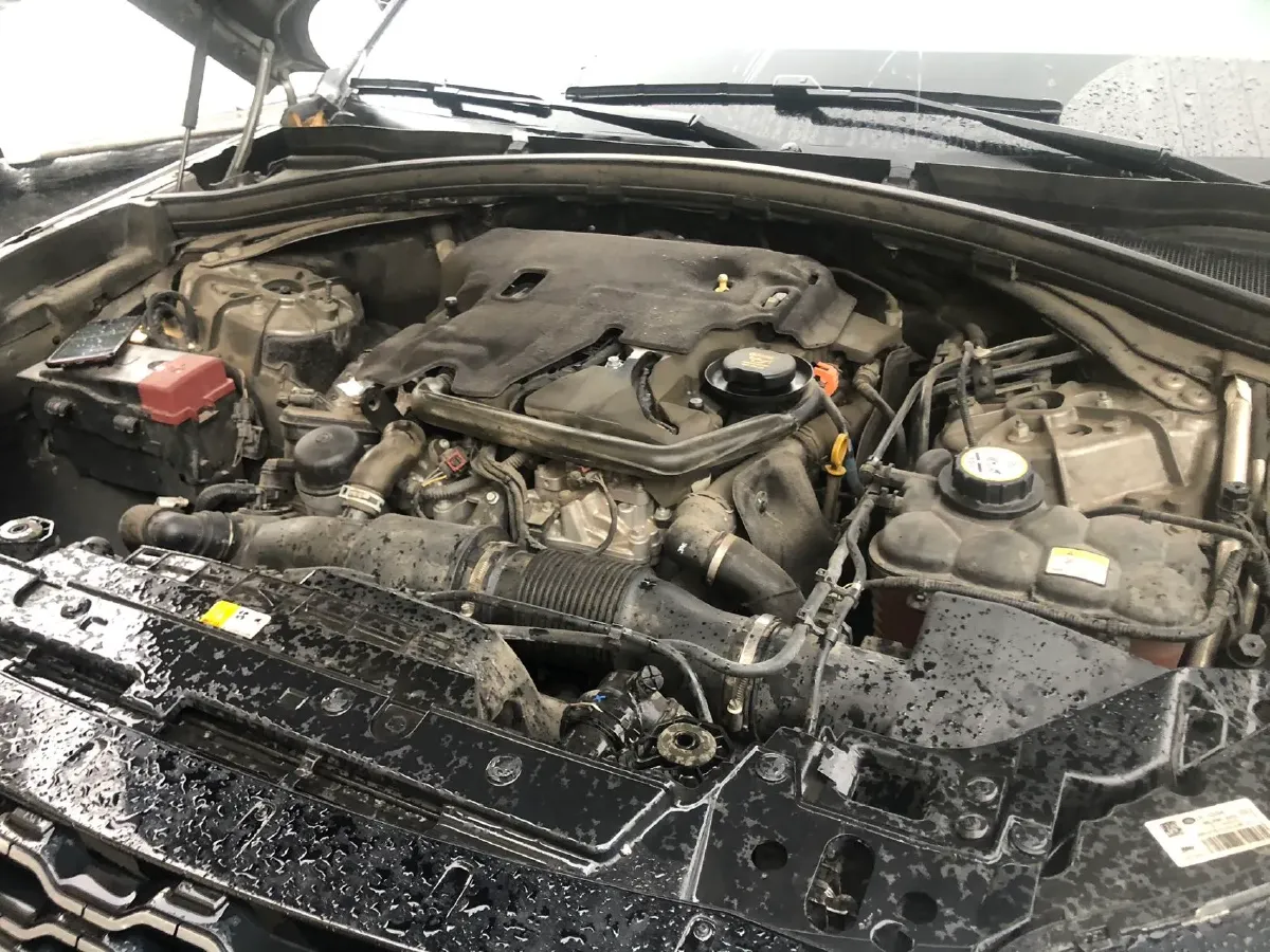 2020 Land Rover Range Rover Velar 2.0T 250HP L4 8AT,autocango,china used car exporter,china ev exporter,chinese used car exporter,chinese used ev exporter