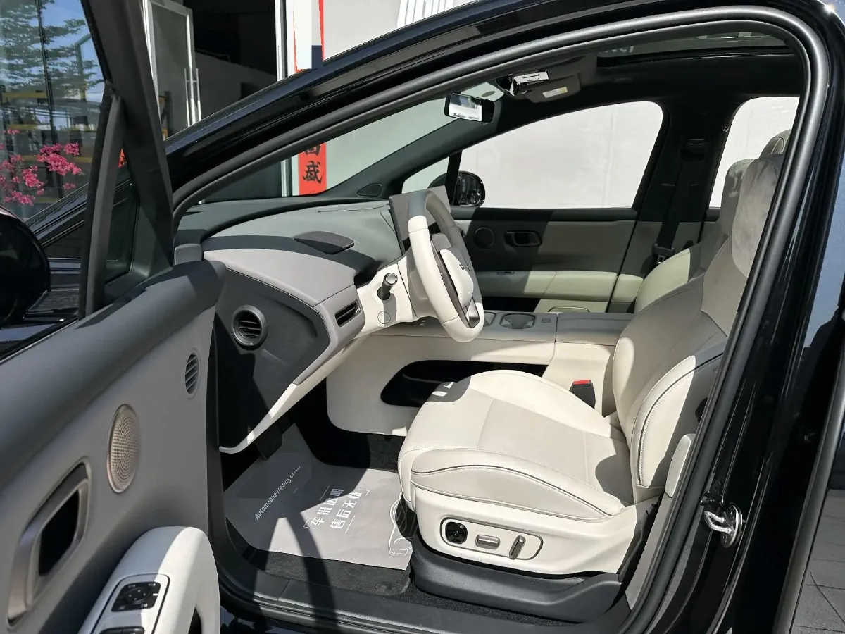 2025 Li i6 BEV,autocango,china used car exporter,china ev exporter,chinese used car exporter,chinese used ev exporter