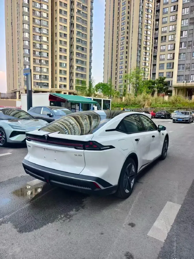2025 Deepal SL03 1.5L 95HP L4 REEV 28.39KWH,autocango,china used car exporter,china ev exporter,chinese used car exporter,chinese used ev exporter