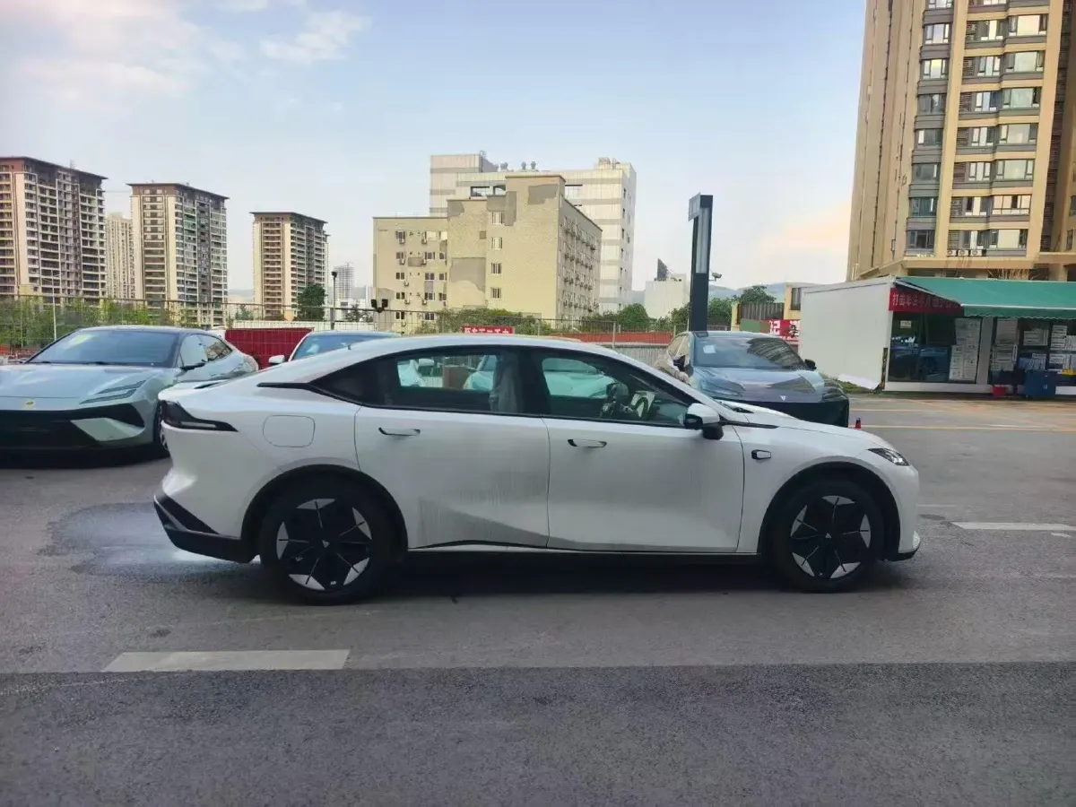 2025 Deepal SL03 1.5L 95HP L4 REEV 28.39KWH,autocango,china used car exporter,china ev exporter,chinese used car exporter,chinese used ev exporter