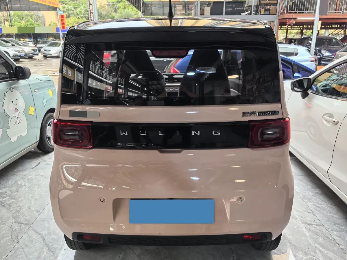2021 WuLing HongGuang MINI EV BEV 13.9KWH,autocango,china used car exporter,china ev exporter,chinese used car exporter,chinese used ev exporter