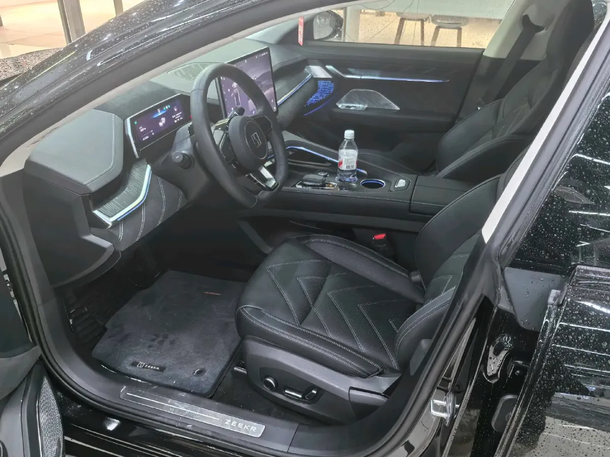 2023 Zeekr 001 BEV 100KWH,autocango,china used car exporter,china ev exporter,chinese used car exporter,chinese used ev exporter