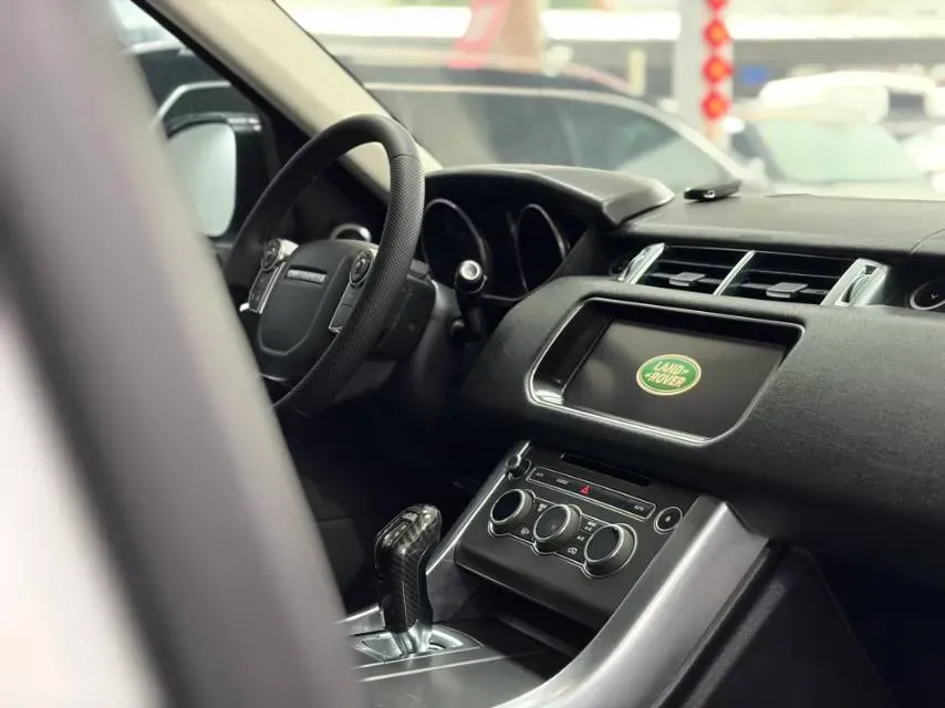 2018 Land Rover Range Rover Sport 2.0T 300HP L4 8AT PHEV 13.1KWH,autocango,china used car exporter,china ev exporter,chinese used car exporter,chinese used ev exporter