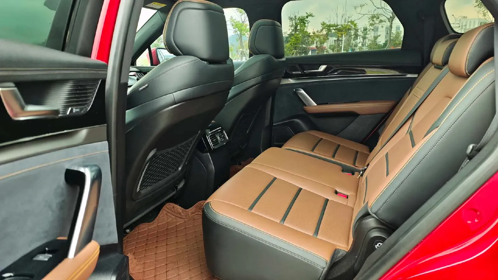 2021 BYD Tang 2.0T 192HP L4 6DCT PHEV 17.1KWH,autocango,china used car exporter,china ev exporter,chinese used car exporter,chinese used ev exporter