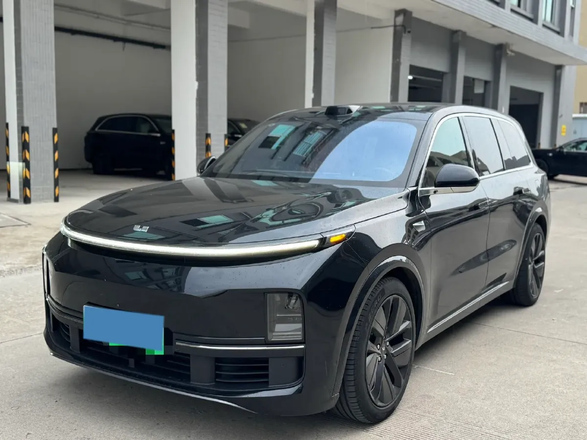 2022 Li L9 Range Extended 154HP REEV 42.6KWH,autocango,china used car exporter,china ev exporter,chinese used car exporter,chinese used ev exporter