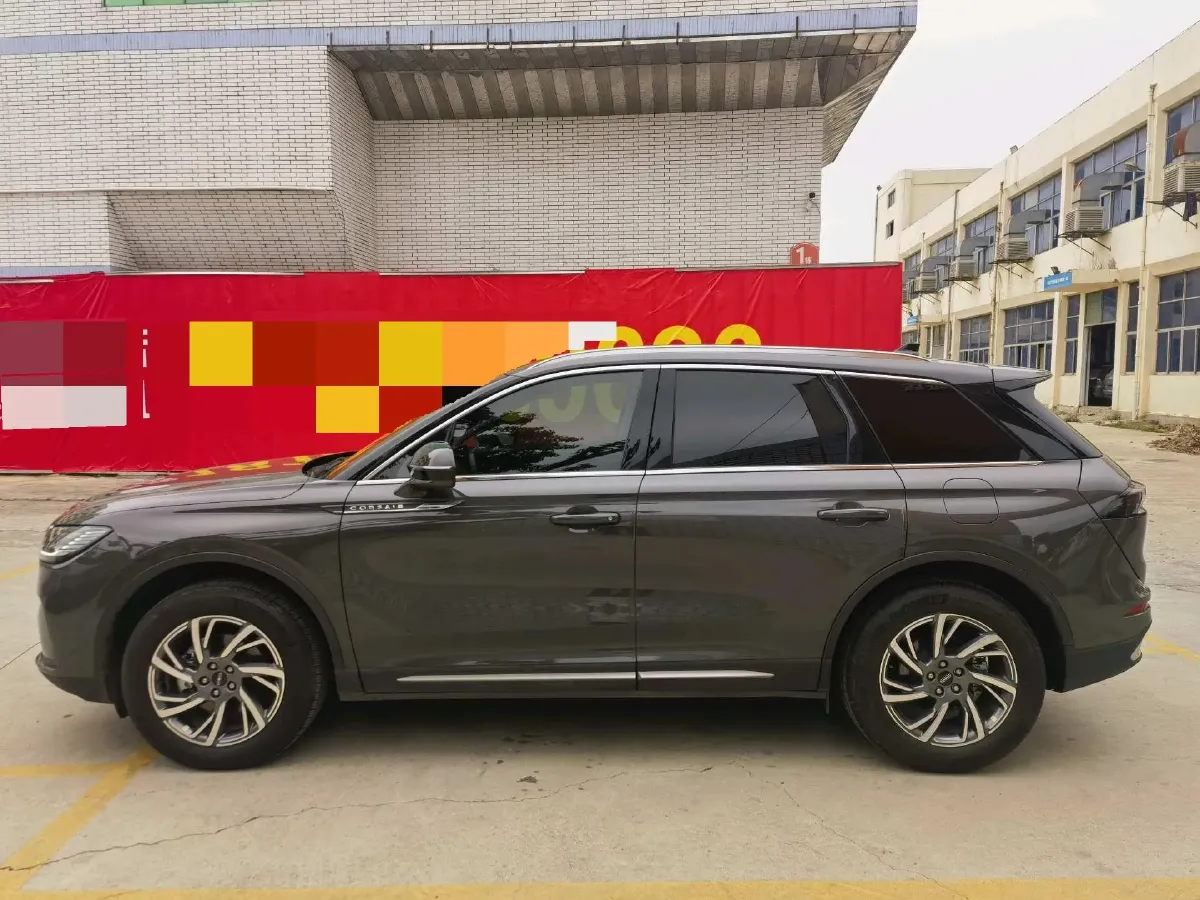2023 Lincoln Corsair 2.0T 261HP L4 8AT,autocango,china used car exporter,china ev exporter,chinese used car exporter,chinese used ev exporter