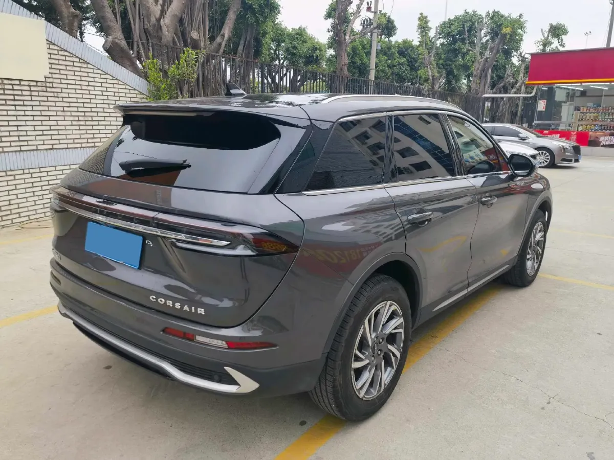 2023 Lincoln Corsair 2.0T 261HP L4 8AT,autocango,china used car exporter,china ev exporter,chinese used car exporter,chinese used ev exporter