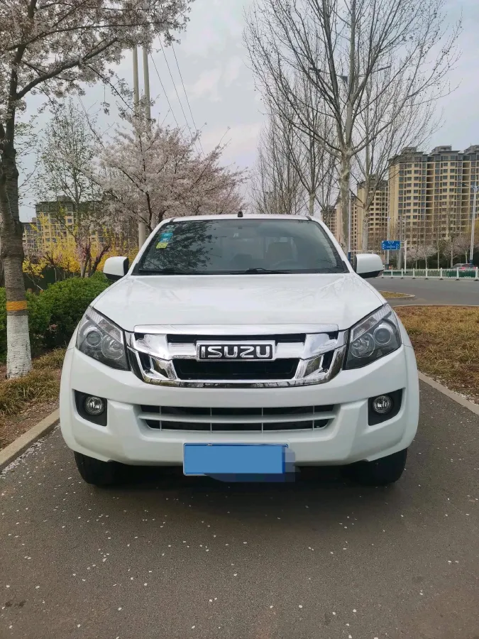 2018 Isuzu RE-MAX Jim 2.5T 129HP L4 6MT,autocango,china used car exporter,china ev exporter,chinese used car exporter,chinese used ev exporter