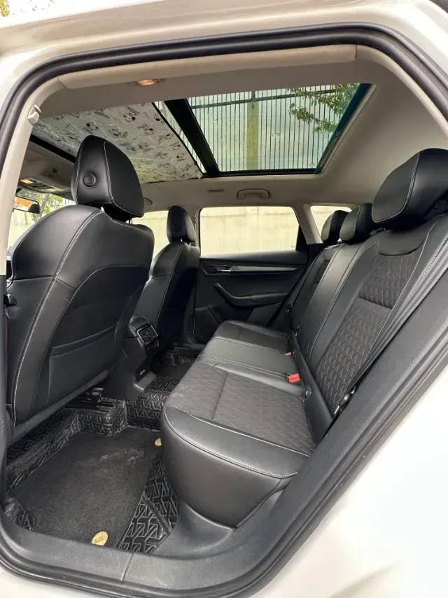 2019 Skoda Karoq 1.4T 150HP L4 7DCT,autocango,china used car exporter,china ev exporter,chinese used car exporter,chinese used ev exporter